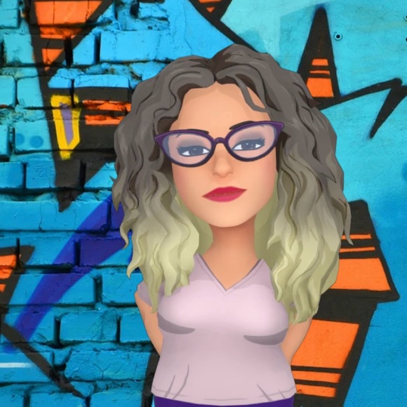 Meet your Posher, Christine - Picture 2 of 2